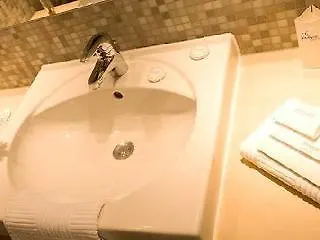 Atlantic Hotel Universum بريمين 4*,